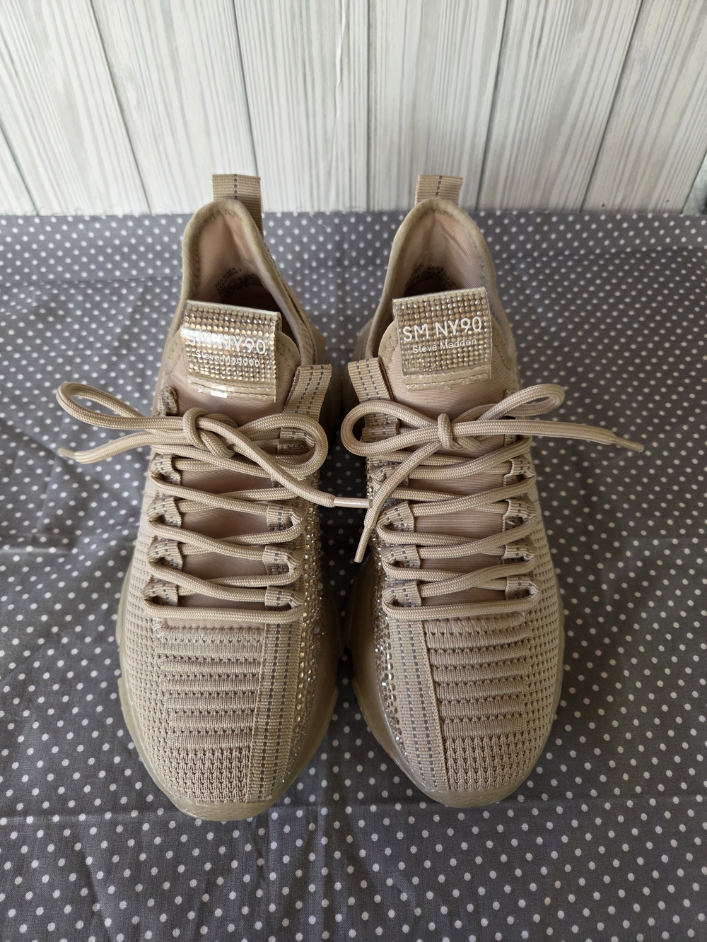 Steve Maddon Beige Sparkle Knit Womens Sneakers Size 6
